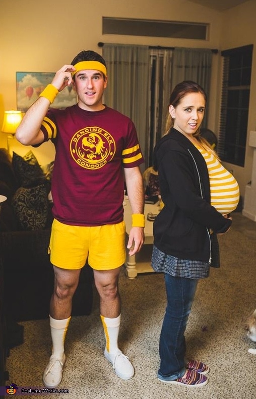 Are you looking for a fun way to celebrate Halloween during your pregnancy? Look no further than my favorite 15 pregnant Halloween costumes!