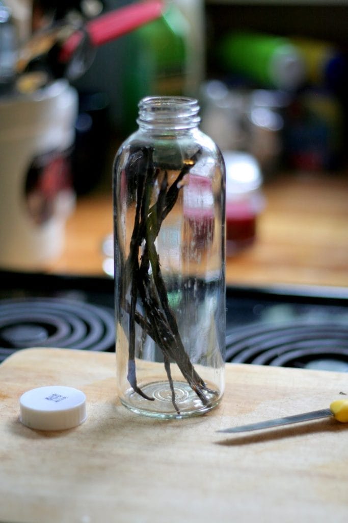 The following is a short tutorial on how to make your DIY vanilla extract. It's a short tutorial because it's just that easy.