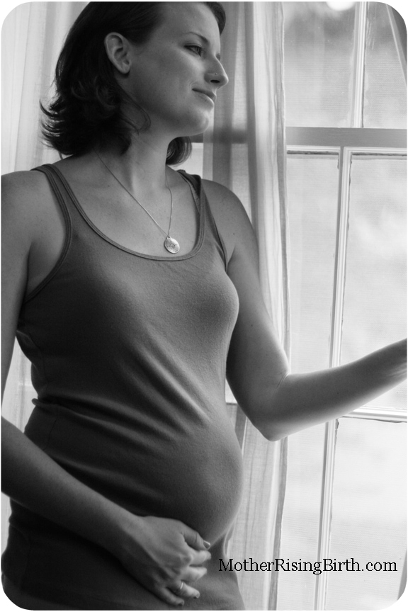 Second Trimester Pregnancy Photos | Mother Rising