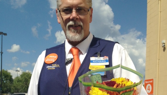 Review: I Went Grocery Shopping at Walmart for the First Time
