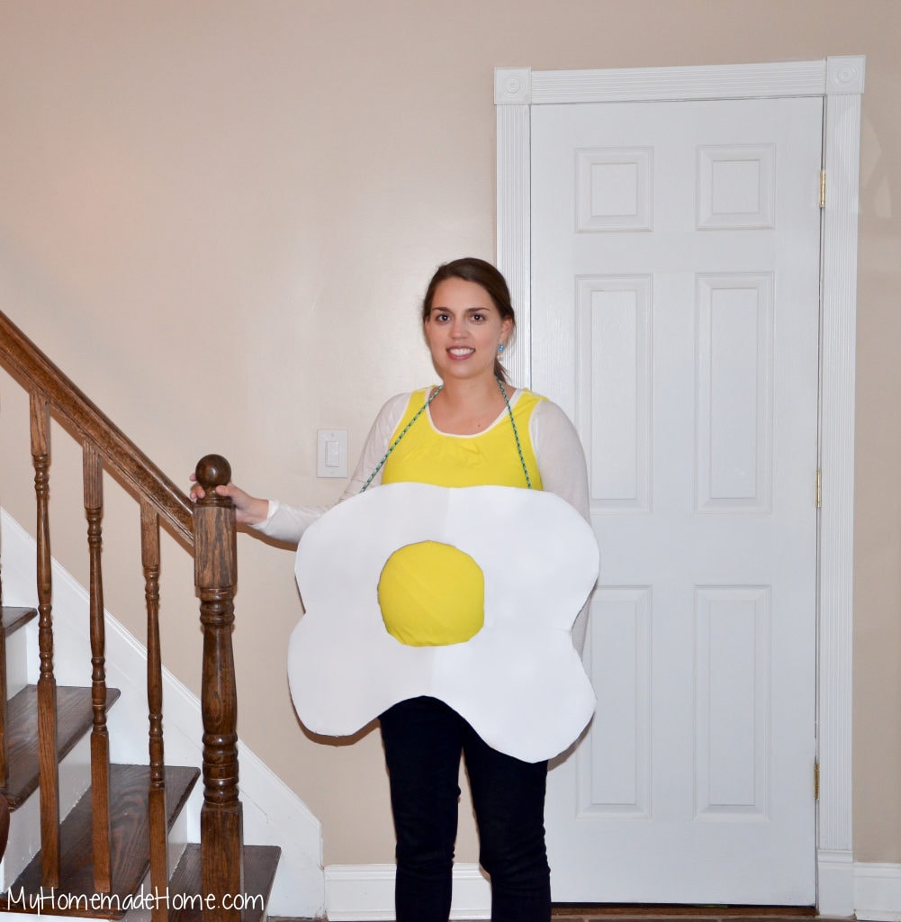 Are you looking for a fun way to celebrate Halloween during your pregnancy? Look no further than my favorite 15 pregnant Halloween costumes!