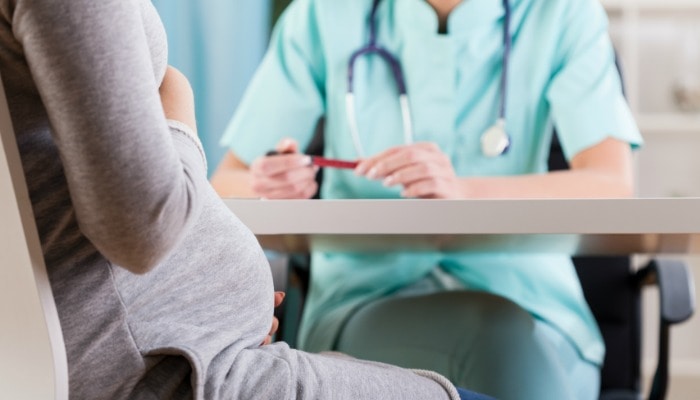 Parents, pay attention! The following are 20 tell tale signs that it's time to fire your OB, midwife or other care provider. #hospitalbirth #birth #pregnancy