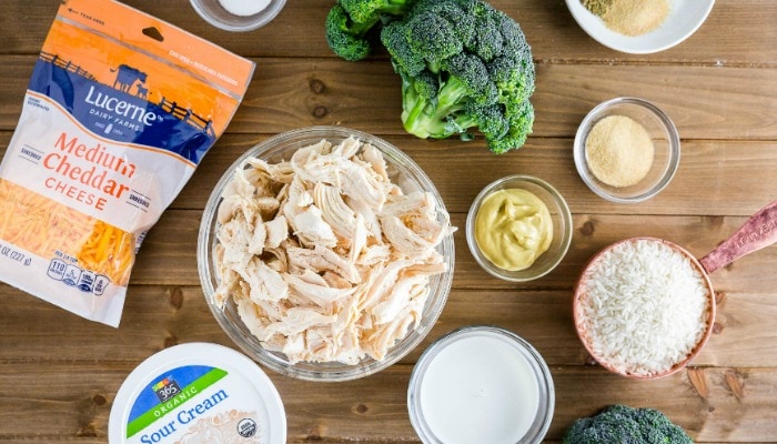 Looking for a casserole for new moms for that friend with a new baby? Or to freeze for postpartum? Check out this yummy broccoli chicken and rice casserole! #postpartum #freezercooking #postpartumcasserole #casserole #newmom