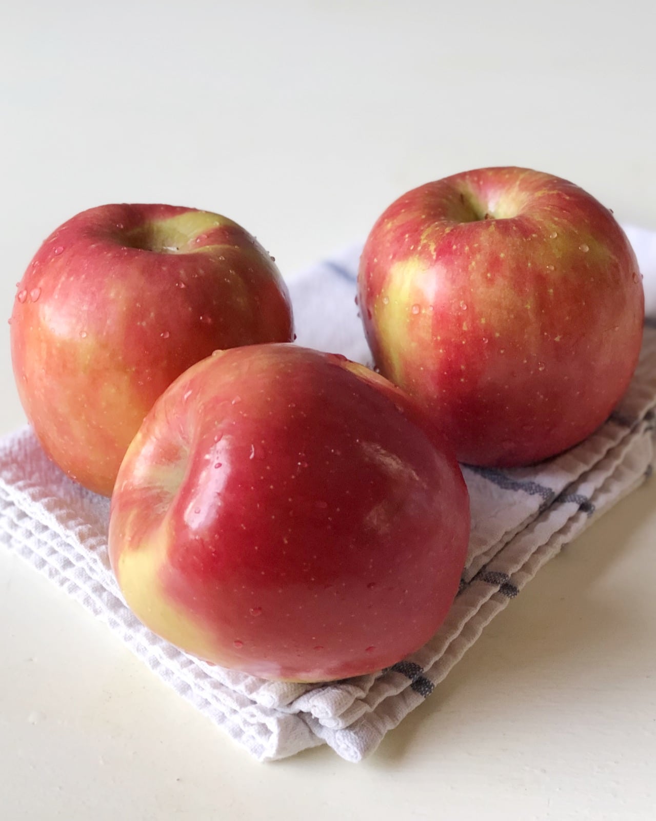 The Chick-Fil-A fruit cup recipe uses red and green apples, but whatever you have on hand works fine.